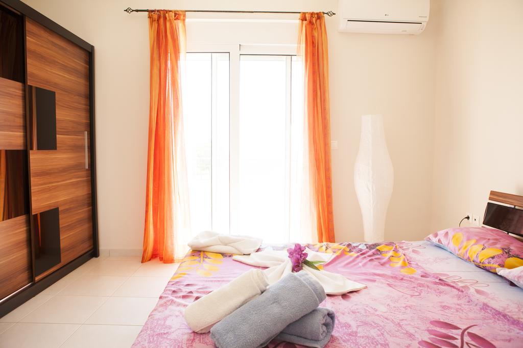 Case de vacanță Gennadi Home